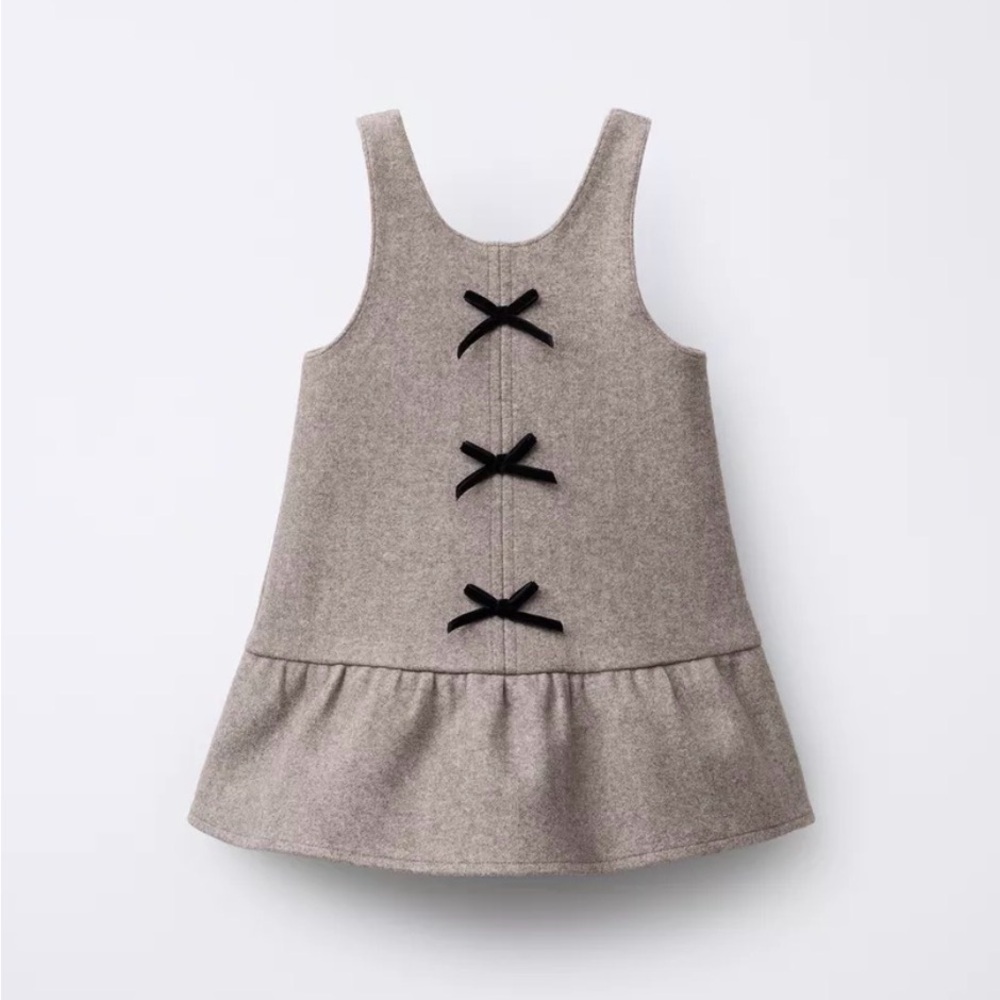 Zara kids Gray Sleeveless Dress with Black Bows